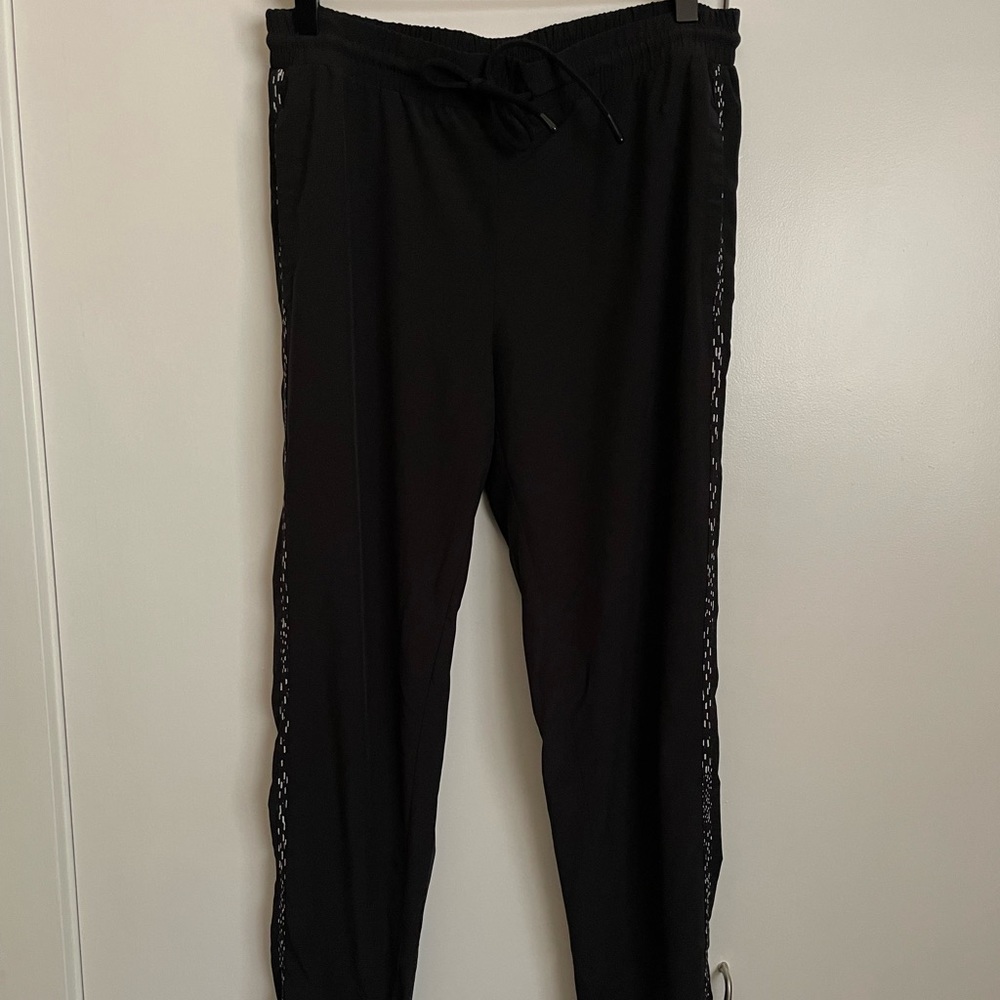 Fabletics size small joggers